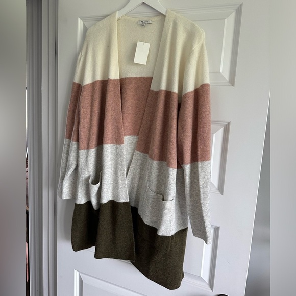 Madewell Kent Colorblock Stripe Cardigan Sweater in Antique Cream - Picture 2 of 8